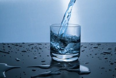 Wie viel Flüssigkeit trinken und wie viel ist gesund?