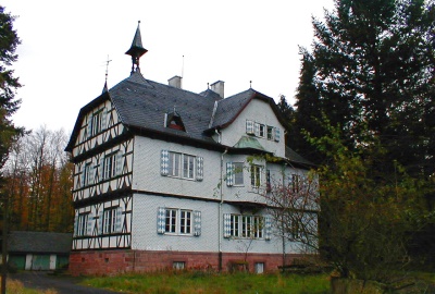 Das Schloss Luitpoldshöhe - Alles rund um das Jagdschloss in der Nähe von Rohrbrunn