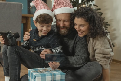 Geschenkideen für die ganze Familie: das landet dieses Jahr unter dem Tannenbaum